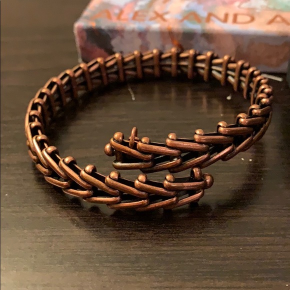 NWOT Alex and Ani Vintage sixty-six Gypsy wrap - Picture 4 of 8